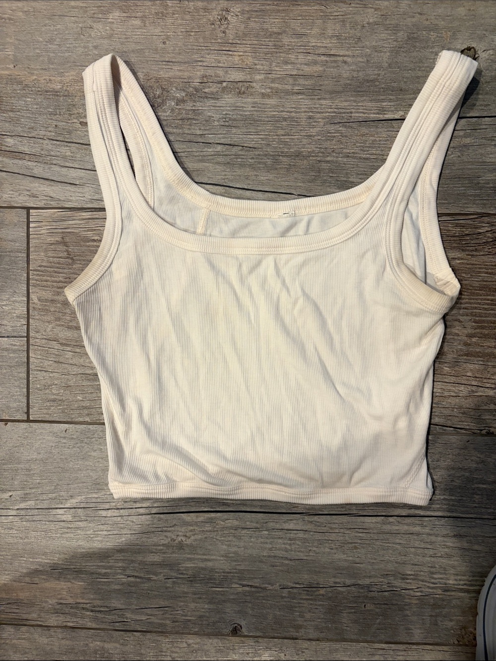 Lululemon cream soft knit layering cropped tank sz 8